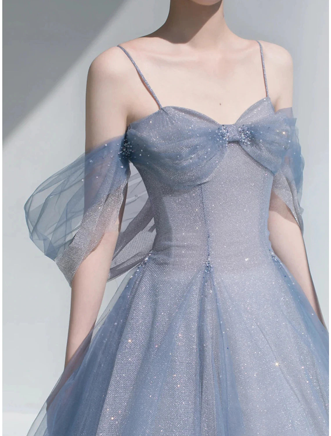 Wholesale Ball Gown Party Dresses Glittering Dress Wedding Guest Prom Floor Length Sleeveless Off Shoulder Tulle with Glitter